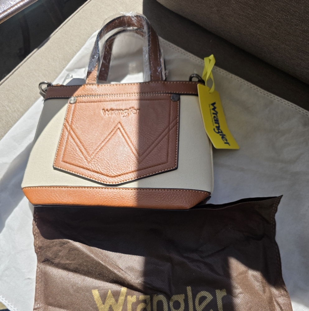 NEW Wrangler Tan and Cream Tote Bag